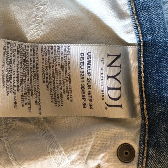 NYDJ Easley Jeans sz 2 - Picture 5 of 9